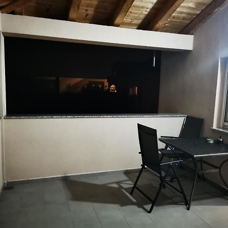Appartement Studio Apartman Rosa à Zaton  Extérieur photo
